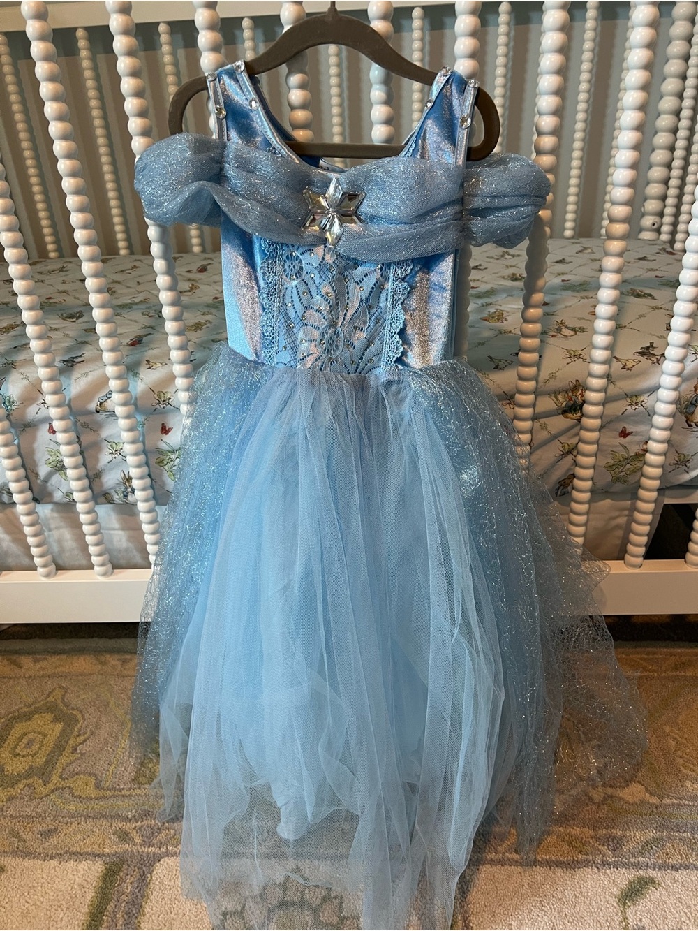 QUEEN OF THE KINGDOM princess dress